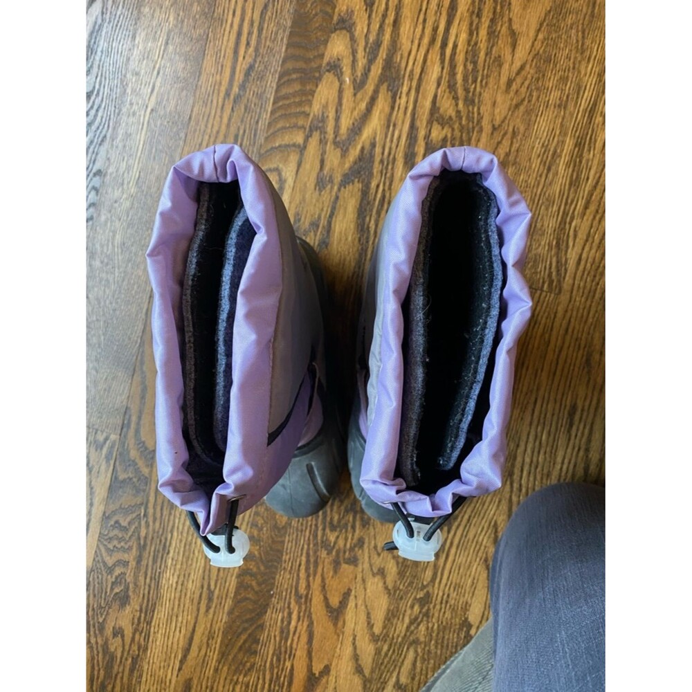 Sorel Youth Flurry Waterproof Snow Boots in purple Kids Size Youth 4 - Picture 8 of 8